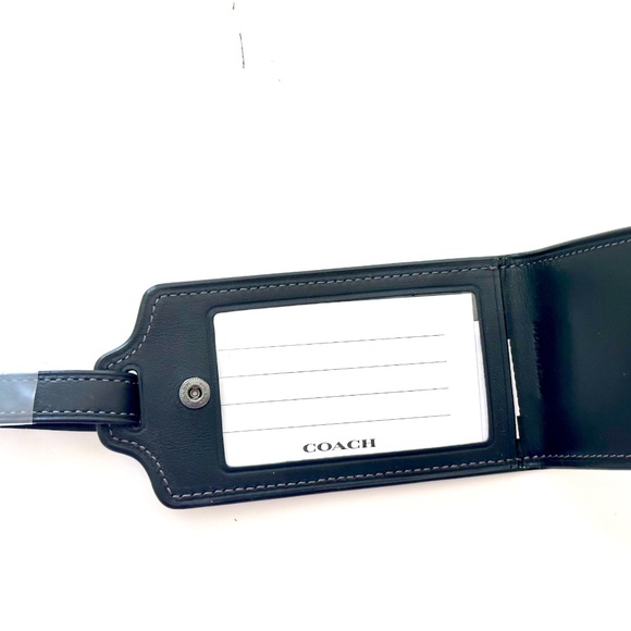 Coach Luggage Tag - Picture 3 of 3
